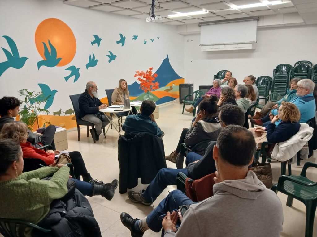 En este momento estás viendo Presentación del Libro «La coeducación secuestrada»